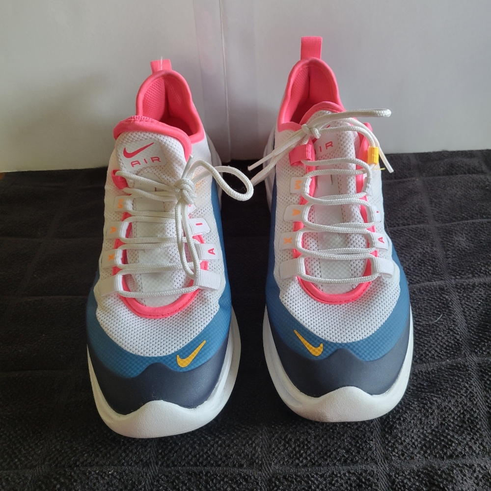 Nike Air Max Axis womens sneakers, C15777-100, white pink and blue, size 8